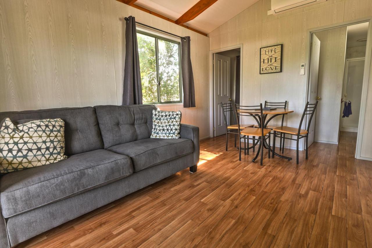 Big4 Wangaratta North Cedars Holiday Park Exterior photo